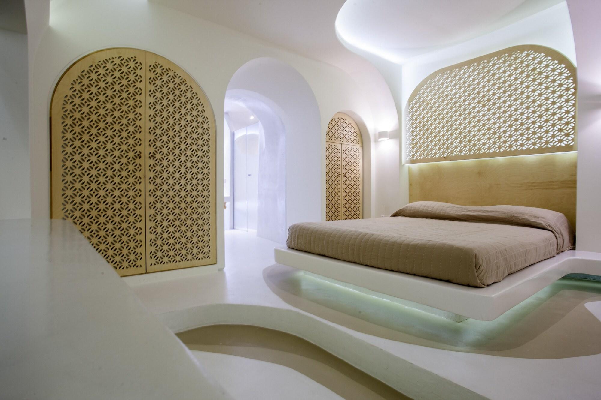Andronikos Santorini Hotel