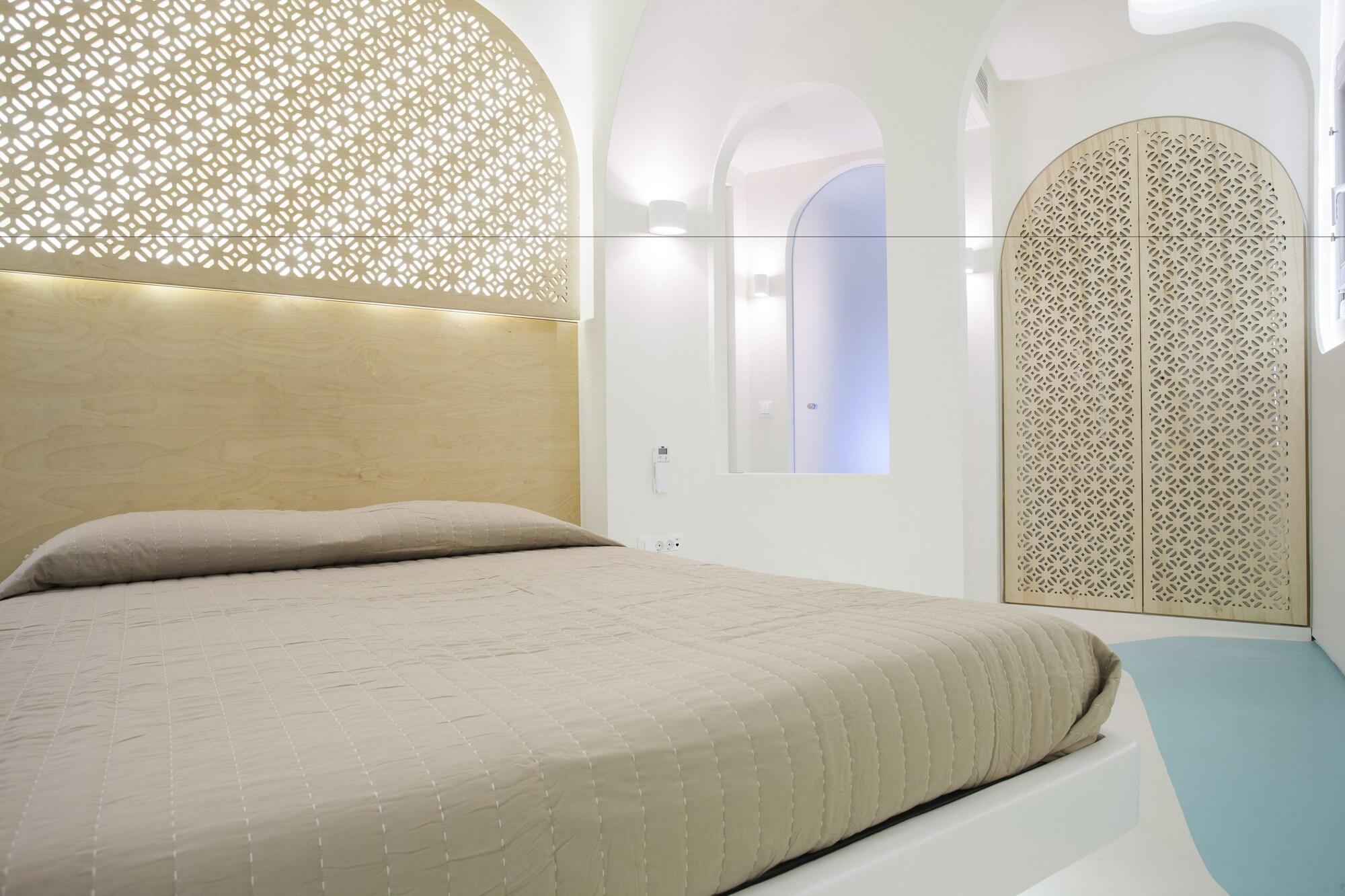 Andronikos Santorini Hotel 4*